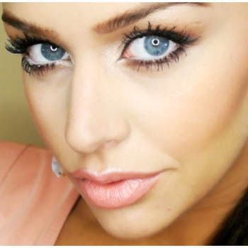 Easy Beauty Tips to Make Small Eyes Look Bigger