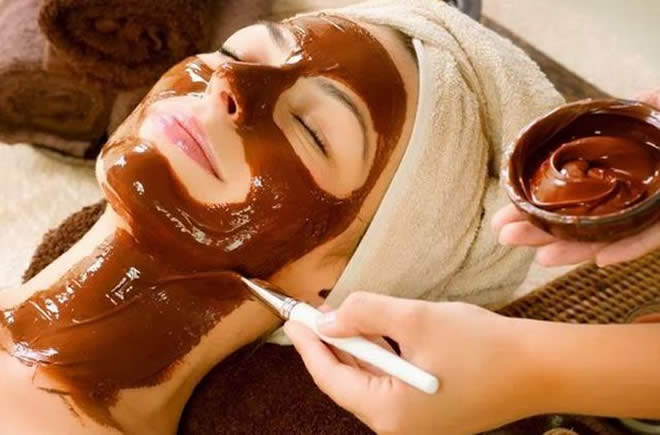 Surprising Ways to Use Coffee in Your Beauty Routine