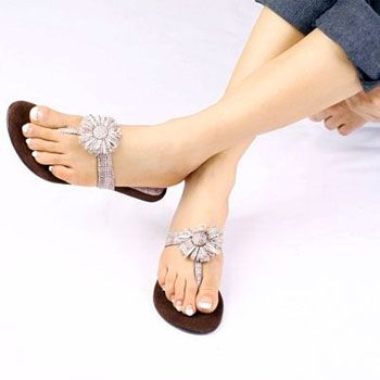Flat Shoes in Summer