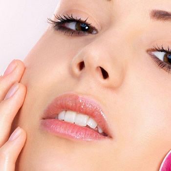 Natrual Beauty Treatment for your Lips