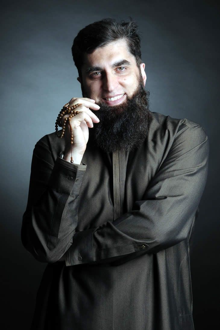 Celebrities React to Junaid Jamshed's Death