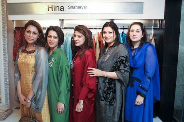Hina Shaheryar Exhibition at Ellemint Pret