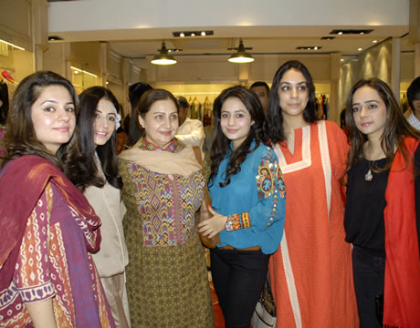 Launch of Fashion District Lounge