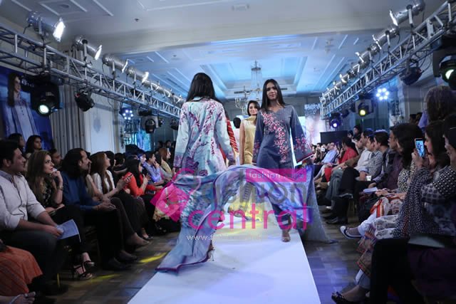 2015 Gohar Textiles Lawn Dresses Gallery