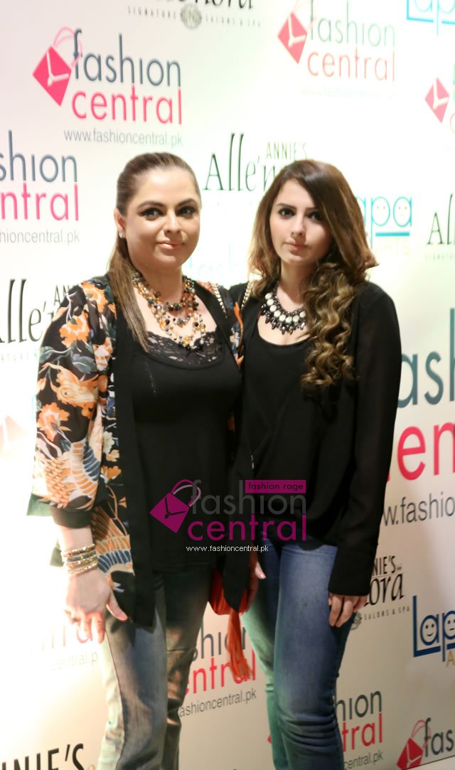 Bridal Trunk Show Red Carpet at Fashion Central Store