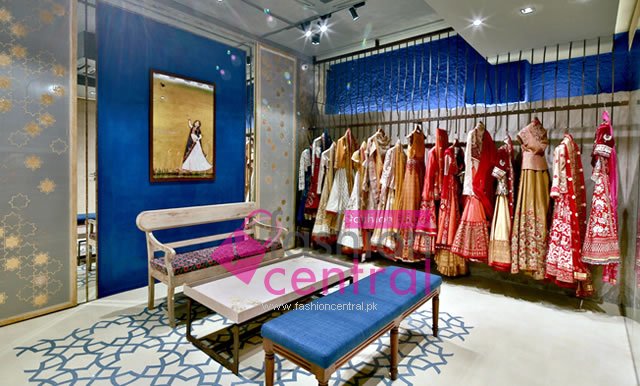 Anju Modi Store Trousseau & Festive Section