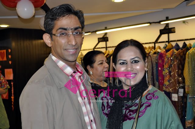 FC Multi Brand Outlet Valentines Trunk Show Lahore Event Pics