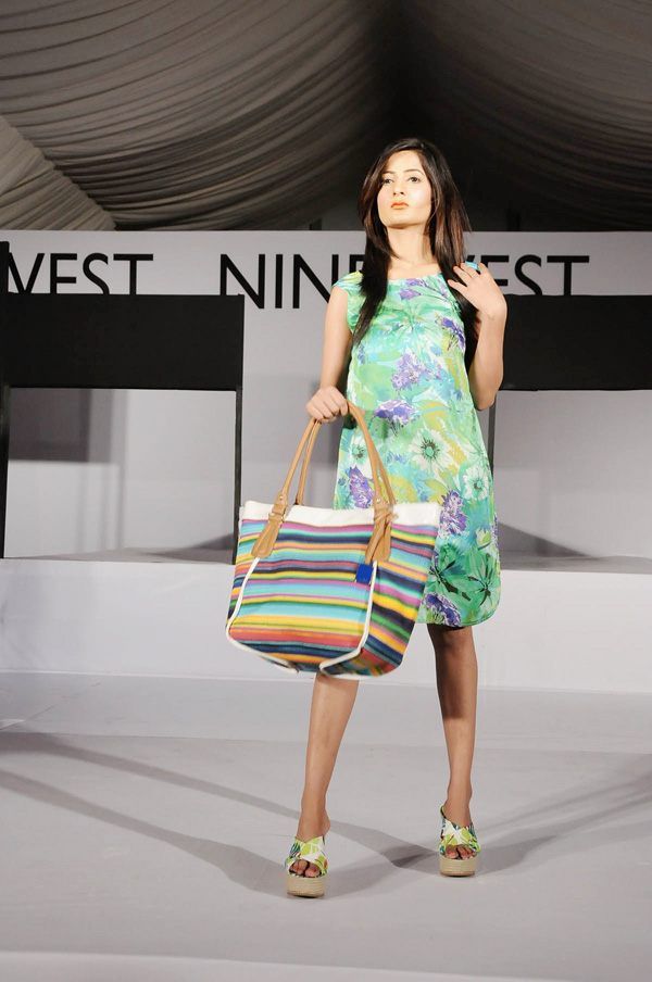 Nine West Kicks Off with A Colorful Fashion Presentation