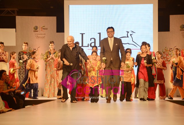 Lala Textiles showcases Empowerment of Women at APL Exhibition 2014