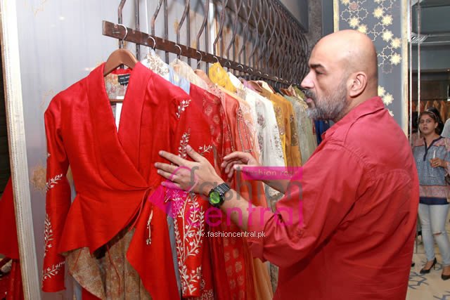 Gautam Kalra browsing through the collection