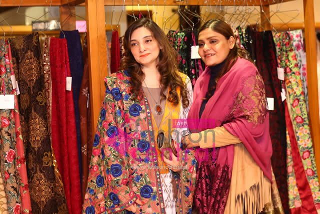 Komal Nasirâ€¬ Collection Exhibition Event Picture Gallery