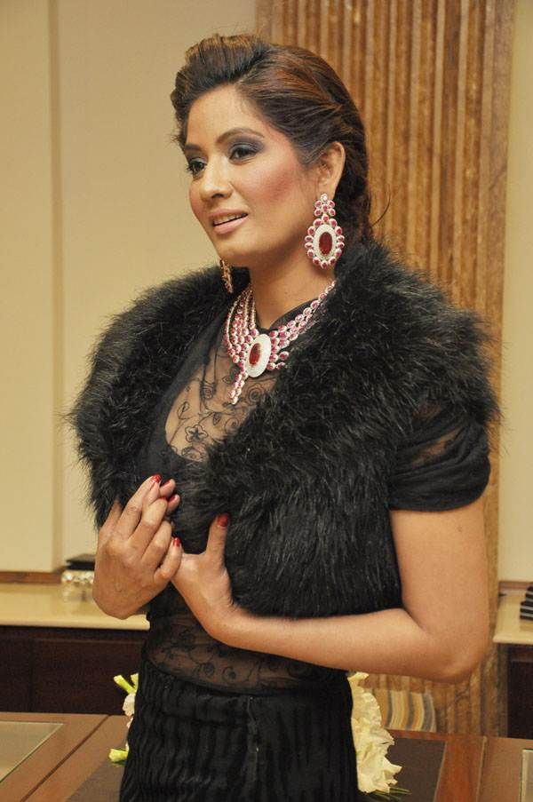 Multi Brand Jewellery Boutique Launch by Hanif Jewellers