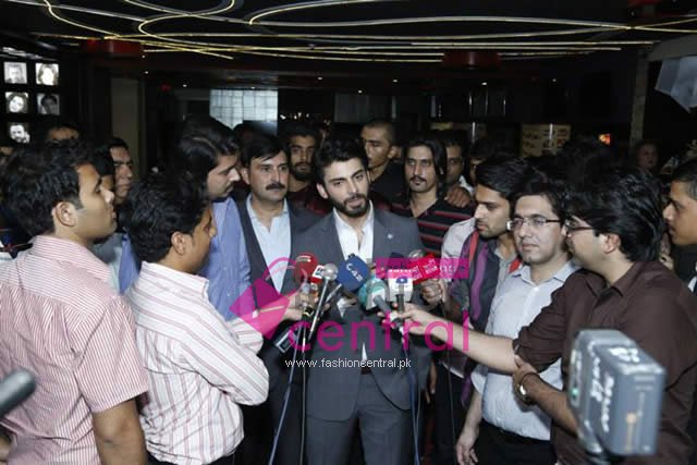 Super Cinema Vogue Towers hosts Premier of Khoobsurat Lahore