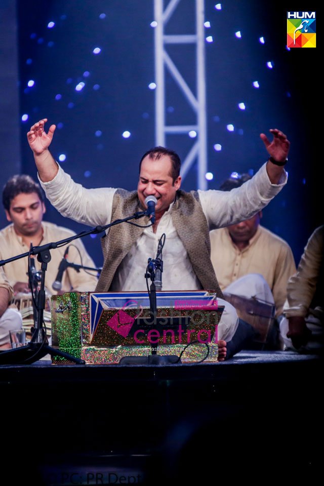 Rahat Fateh Ali Khan Dazzled the city of Lahore with his Voice