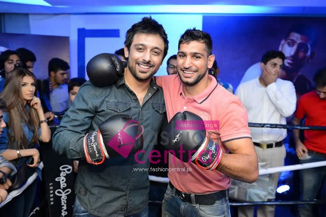 Saad Javed Akram with Boxing Champion Amir Khan
