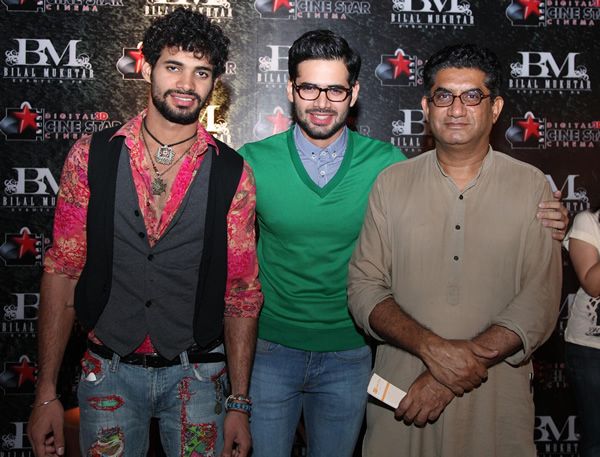 Premiere in Lahore, Waar Movie