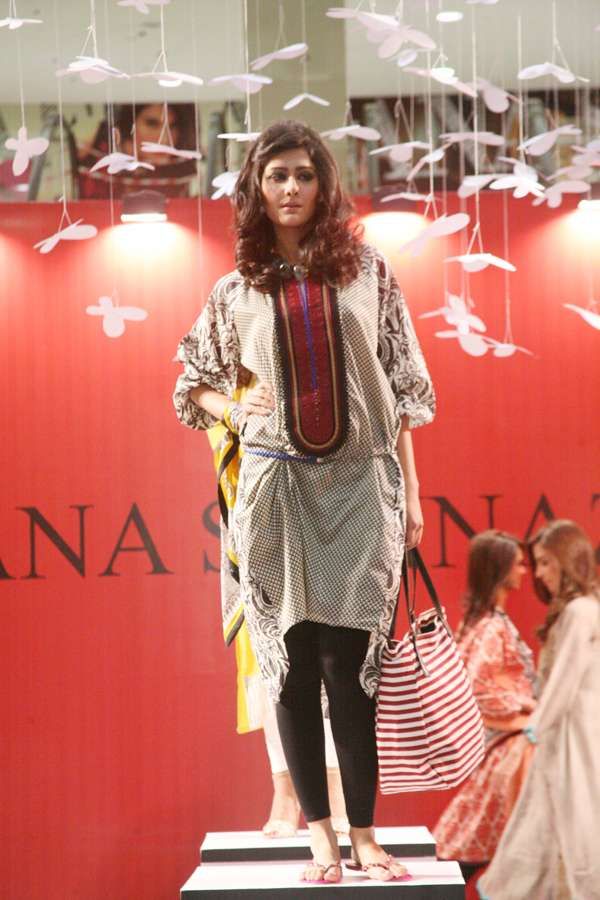 Sana Safinaz Launch Their Luxury Pret Collection