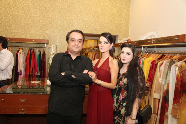 Charity Fashion Sale in Lahore, Pakistan