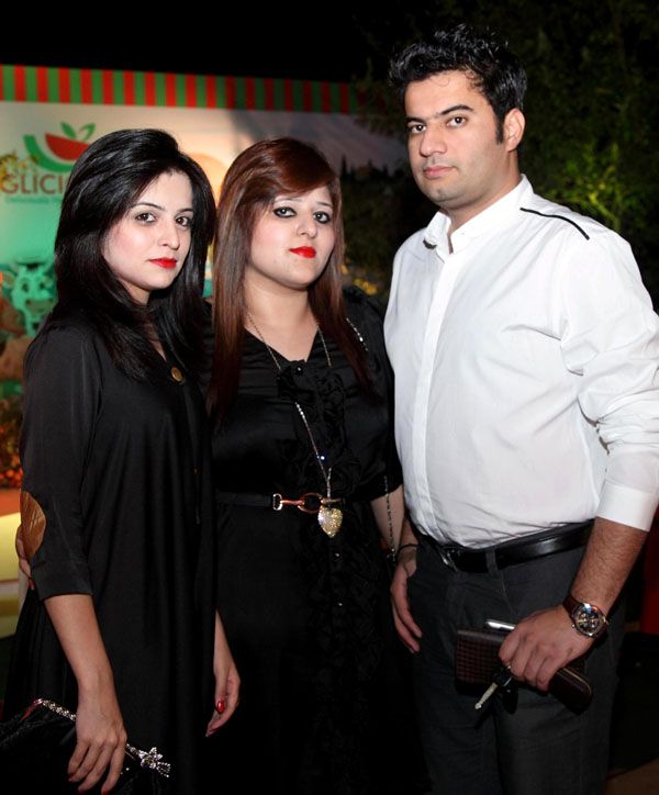 Guests at Launch of Yoglicious in Lahore