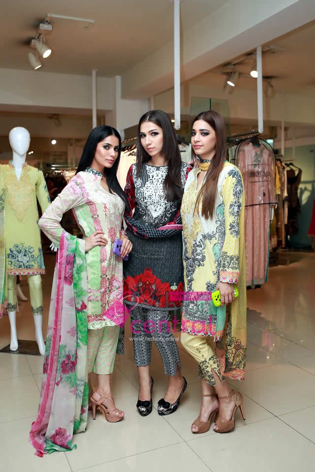 Asifa & Nabeel Launched Ramadan Digital Lawn Collection
