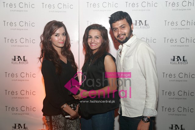 Opening of Tres Chic