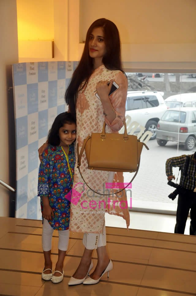 Tina By Hina Butt Launch Eid Collection Lahore Pics