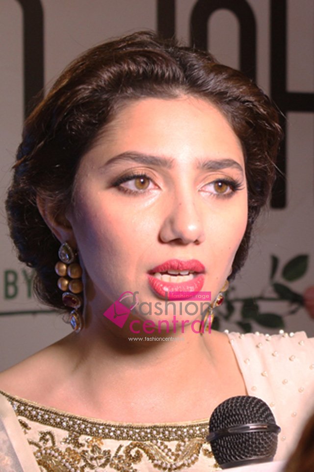 Star-studded premiere of Ho Mann Jahaan in Karachi