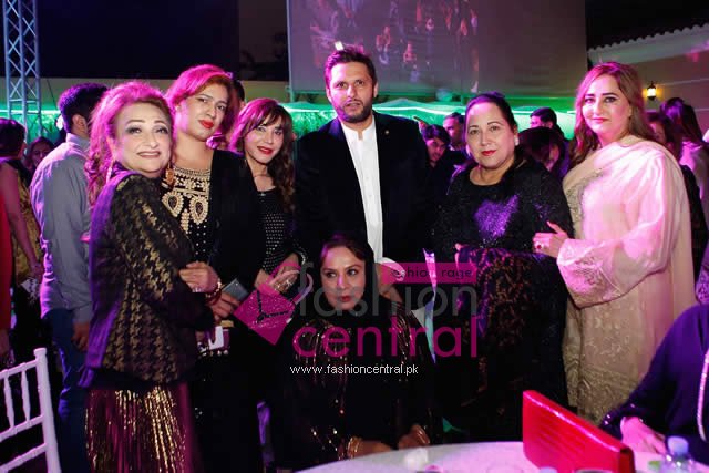 Rani, Naveed, Tehmina Gul Lot, Shahid-Afridi, Nabeela Imran, Memuna Nayyer and Noor Jehan