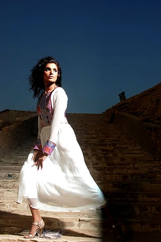 Tabassum Mughal Pakistani Fashion Designers Eid Collection for 2009