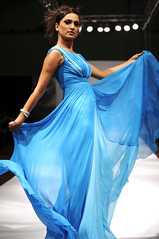 Hazree Wahid's collection at Karachi Fashion Week 2010
