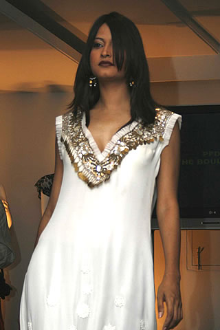 Pakistani Fashion Designers Libas's Collection at Fashion Show 2009
