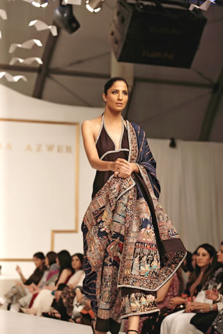 Fashion Designer Nida Azwerâ€™s Debut Solo Show Storms Karachi!