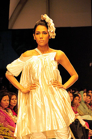 AIFD at Fashion Pakistan Week 2010