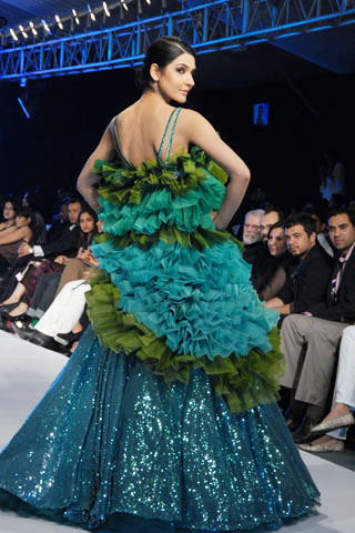 Kiran Malik showcased Asian Institute of Fashion Design