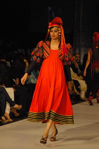Akif Mahmood at PFDC Sunsilk Fashion Week Karachi 2010