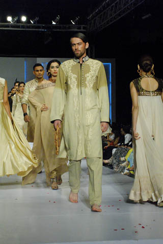Asifa & Nabeel Collection at PFDC Sunsilk Fashion Week 2011 Lahore
