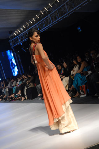 Fia showcased Asifa & Nabeel collection