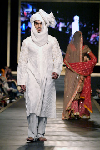 Fahad Hussayn Collection at Bridal Couture Week 2010