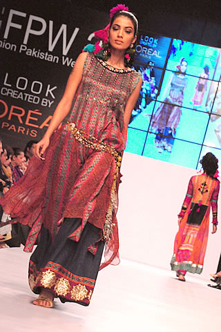 Faiza Samee at Fashion Pakistan Week 2010