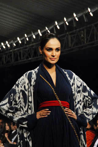 Khaadi's collection at PFDC Sunsilk Fashion Week 2010