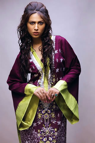 Ayyan Modeled for Lakhani 2010