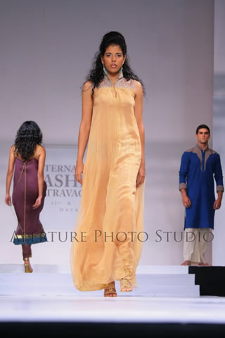 Mehdiâ€™s Collection at Mauritius Fashion Week 2011
