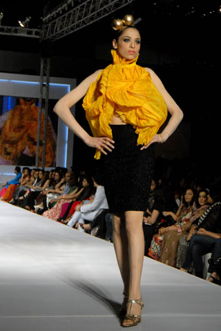 Pakistani Designer Mohsin Ali Collection at PFDC Week 2011 Lahore