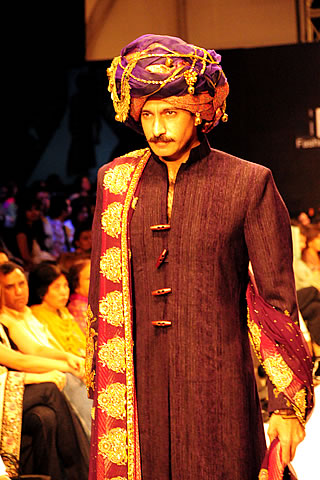 Obaid Sheikh at Fashion Pakistan Week 2010
