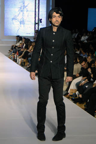 Latest 2011-12 Collection by Emraan Rajput at PFDC Fashion Week Lahore
