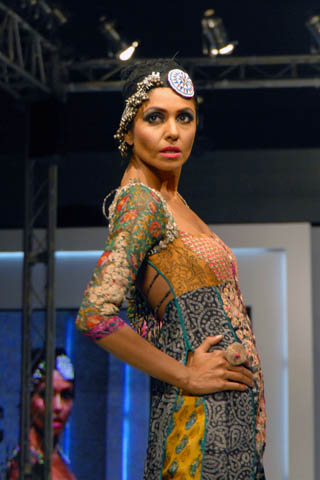 Designer Nickie Ninaâ€™s Latest Collection at PFDC Lahore