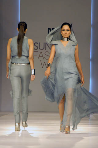 Latest 2011-12 Collection by Zaheer Abbas at PFDC Fashion Week Lahore