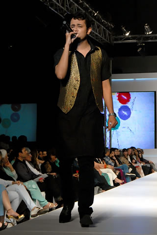 Yahsir Waheed Latest 2011 Collection at PFDC Sunsilk Fashion Week 2011