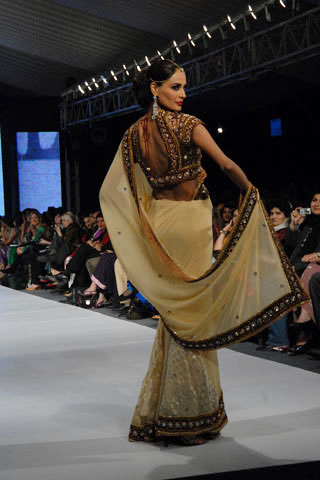 Rehana Saigol collection at PFDC Sunsilk Fashion Week 2010