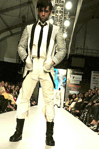 Rizwanullah at Fashion Pakistan Week 2010